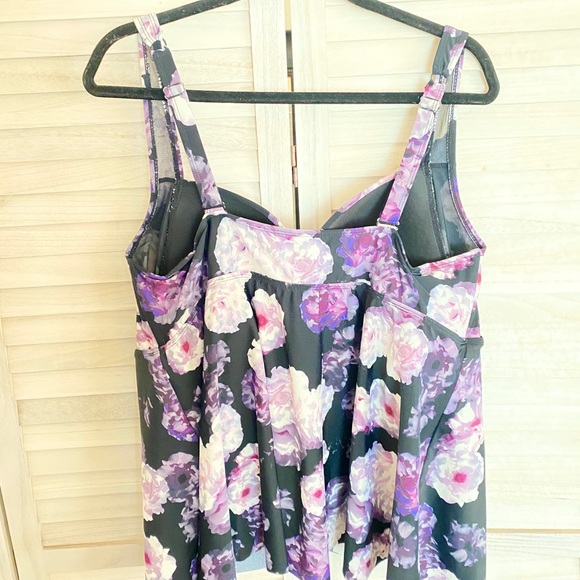 TORRID Black & Purple Knot Front Tankini Top - Picture 3 of 3